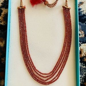Maroon crystal beads necklace
